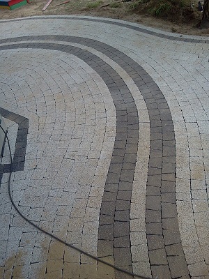 Brukmax: image 5 0f 135 thumb